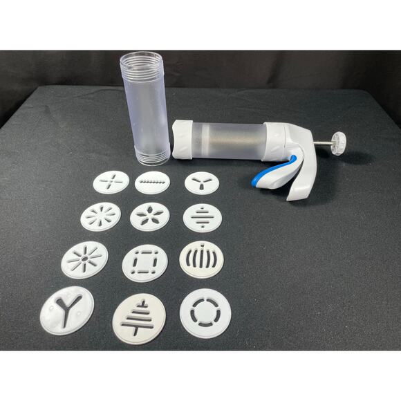 Wilton Cookie Press with 12 Discs and 2 Barrels, Ergonomic Easy Squeeze Handle - Picture 3 of 4